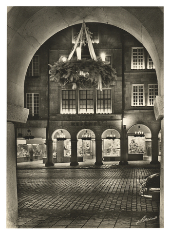 Photographer: Hickstein, Carmen, Copyright: 1