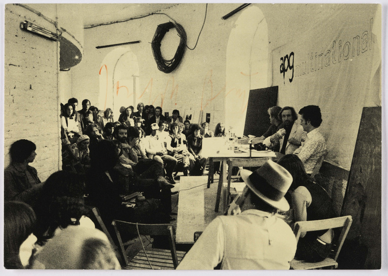 Fotograf: Neier, Anne}